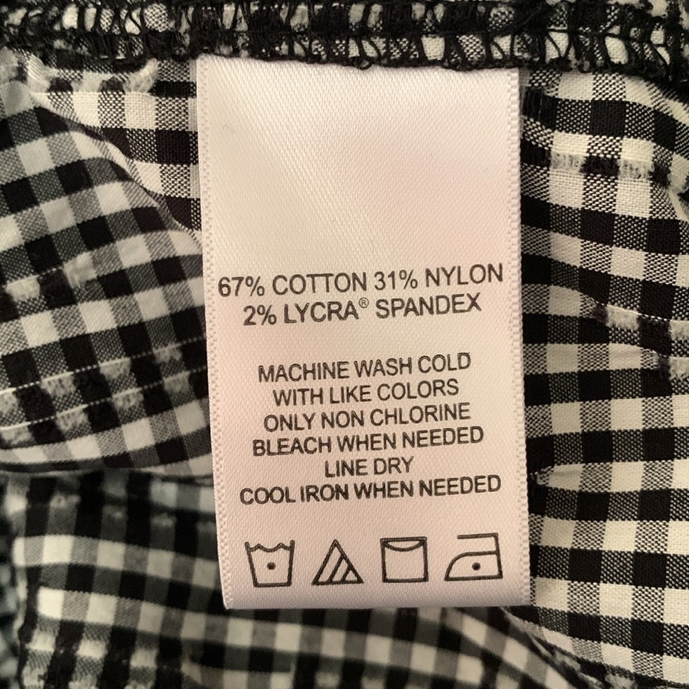 Fox Croft Plaid Light Jacket - Black and White - Size 4 - Picture 3 of 3